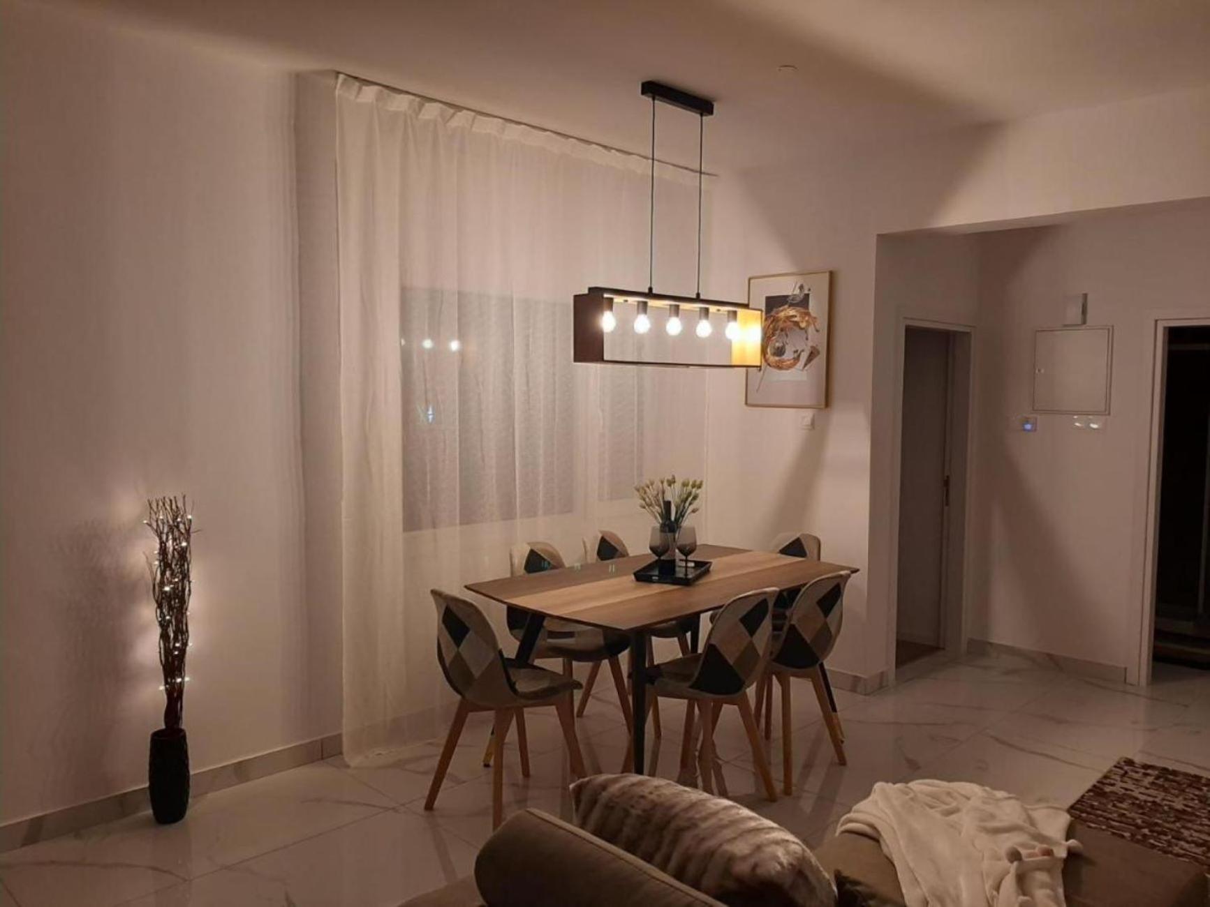 H&O Boulevard Breeze Apartment! Paphos Exterior photo